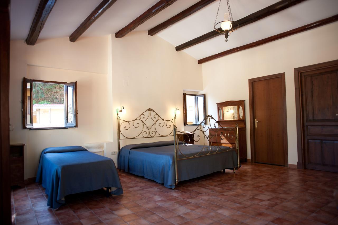 Hôtel Le Giare à Itala Extérieur photo